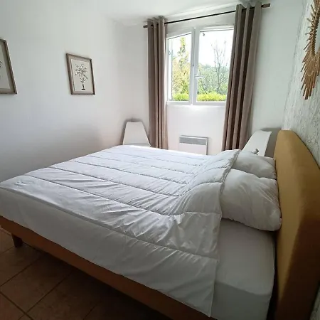 T2 Moderne Avec Terrasse, Parking Et Acces Internet - - Fr-1-495-33 Cambo-les-Bains